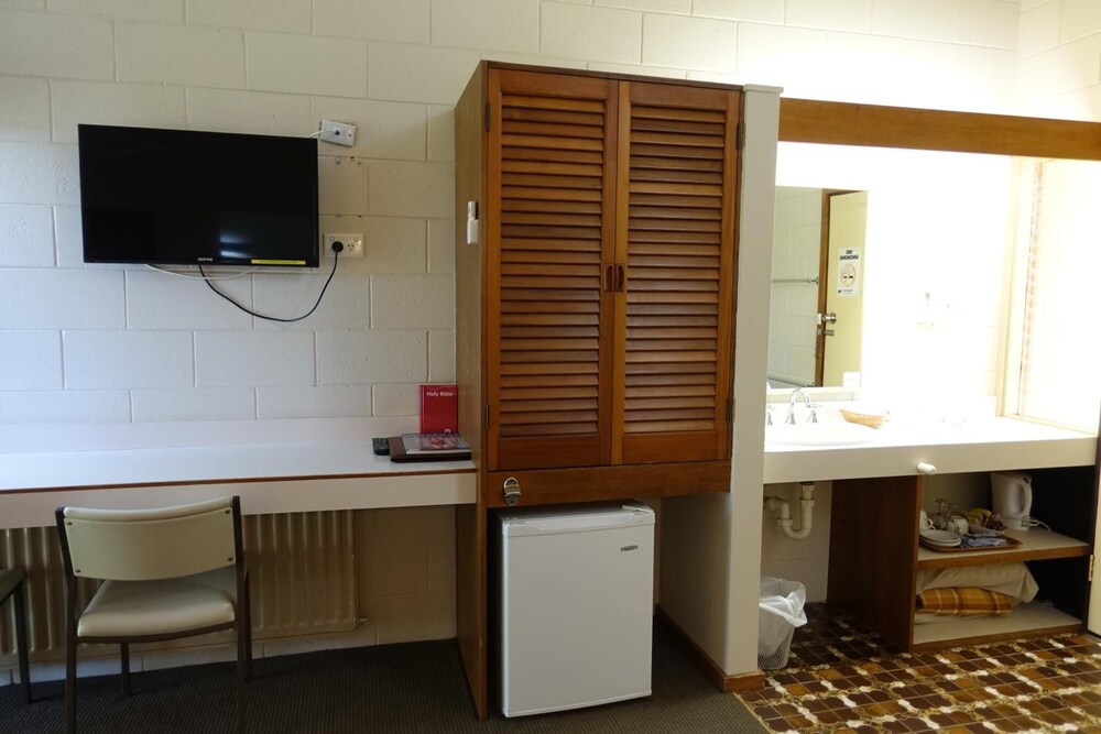 Coal Creek Motel in Korumburra Best Rates & Deals on Orbitz