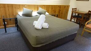 Free WiFi, linens