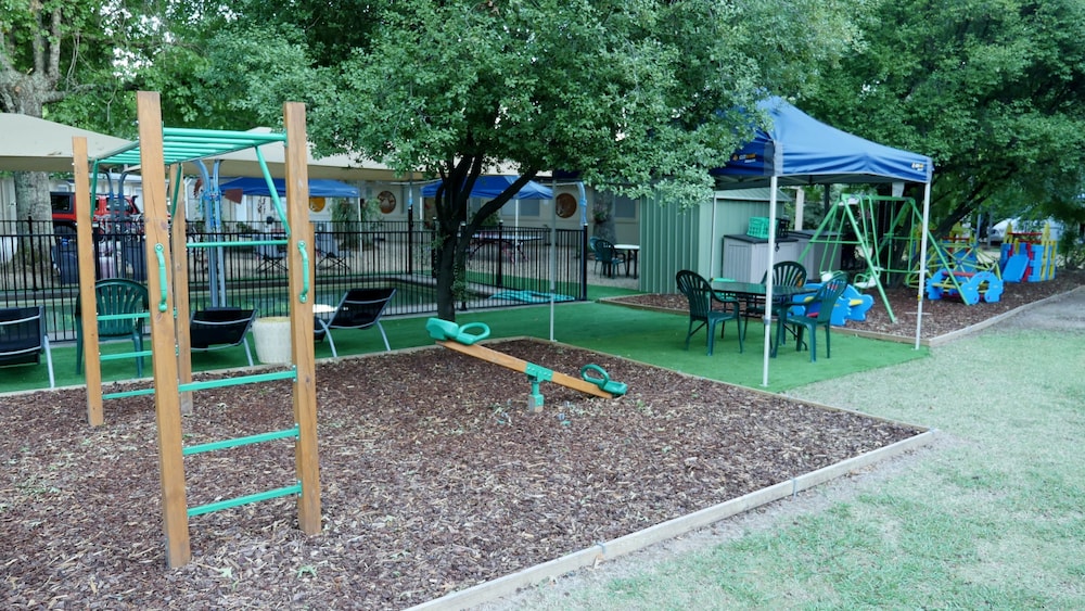 Adina Lodge Holiday Units