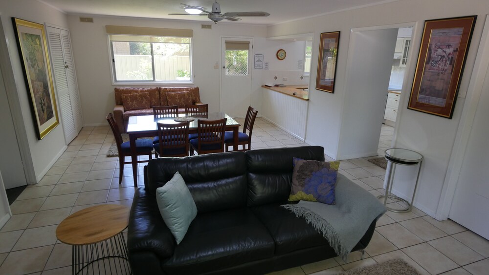 Adina Lodge Holiday Units