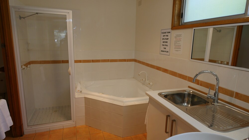 Adina Lodge Holiday Units