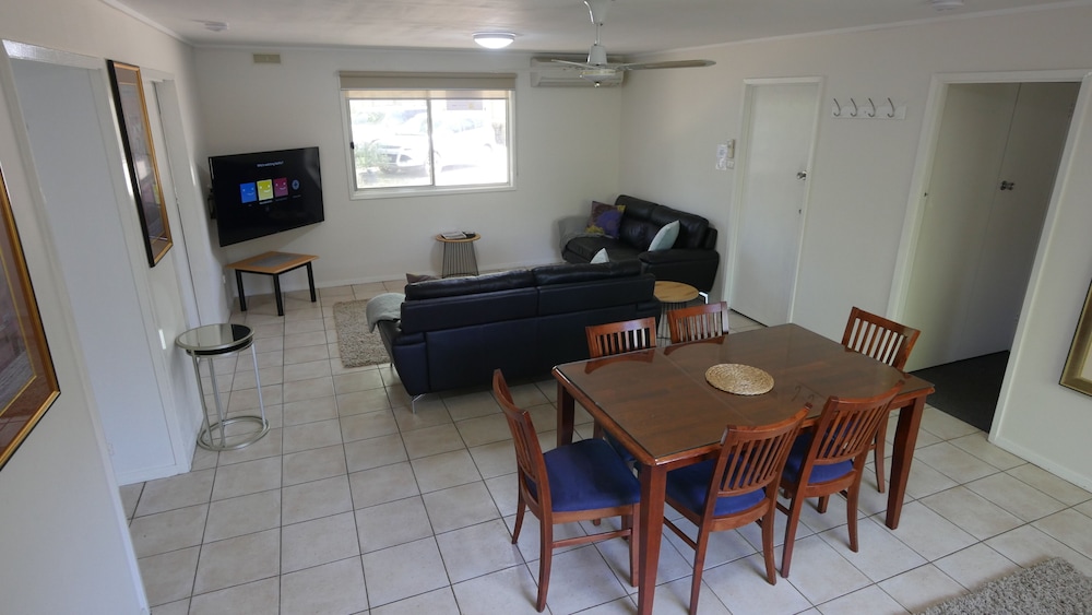 Adina Lodge Holiday Units