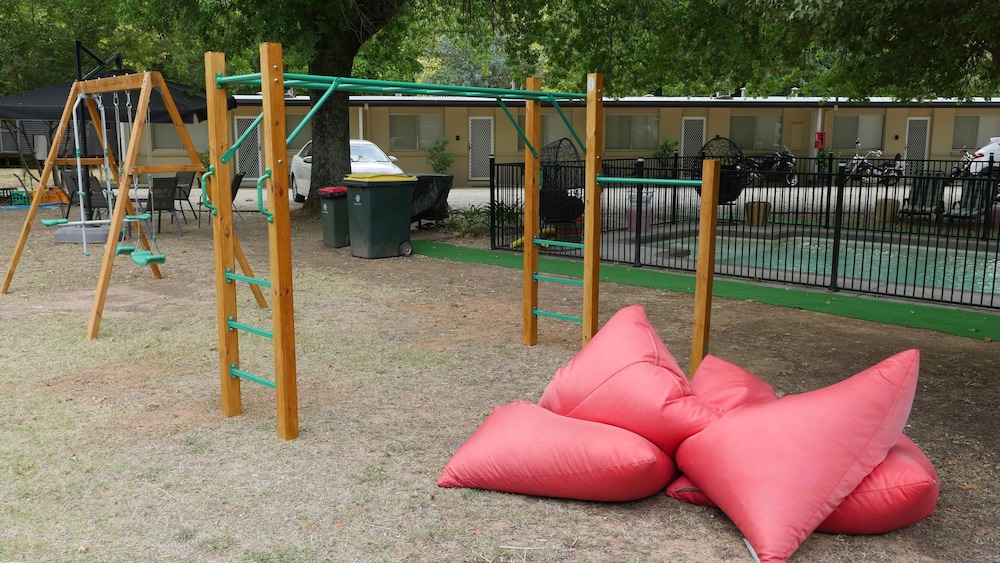 Adina Lodge Holiday Units
