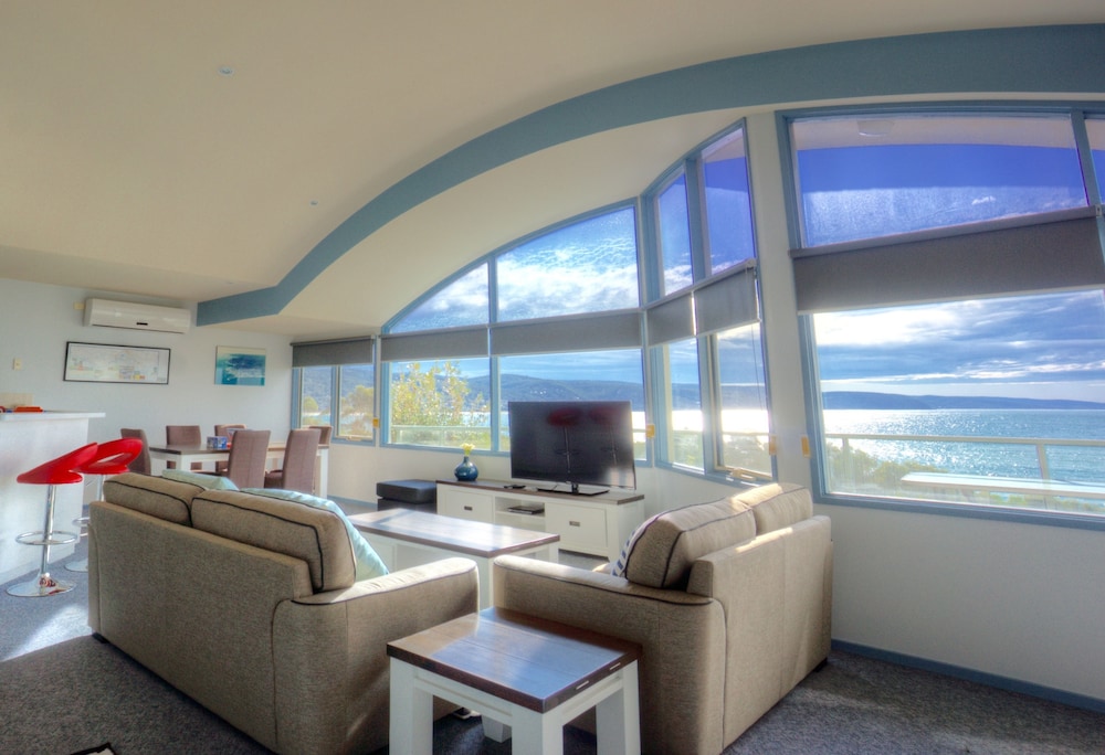 PierView Apartments
