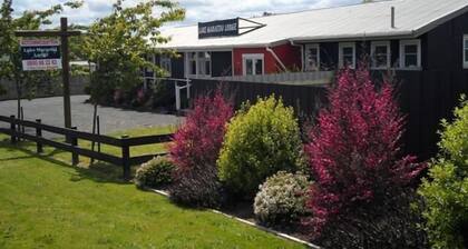 Lake Maraetai Lodge