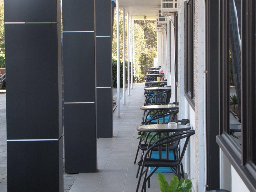 Terrace/patio, Top of the Town Motel Narooma