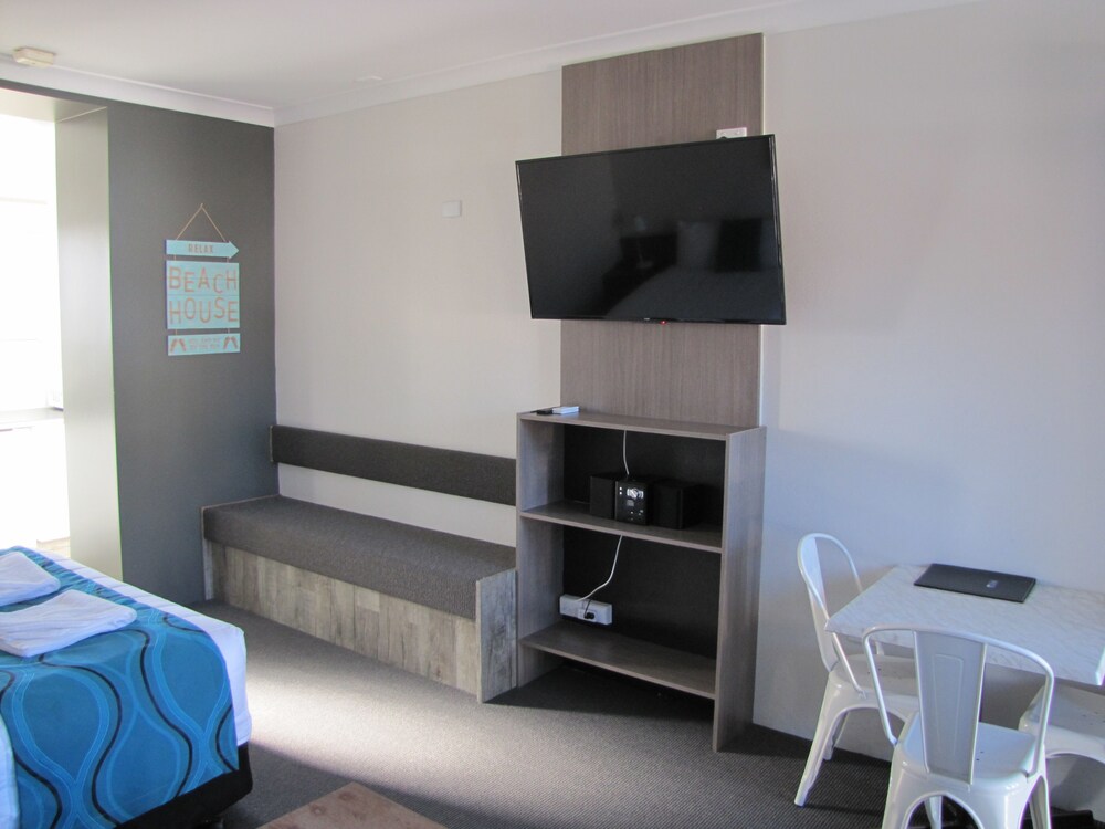 Room, Top of the Town Motel Narooma