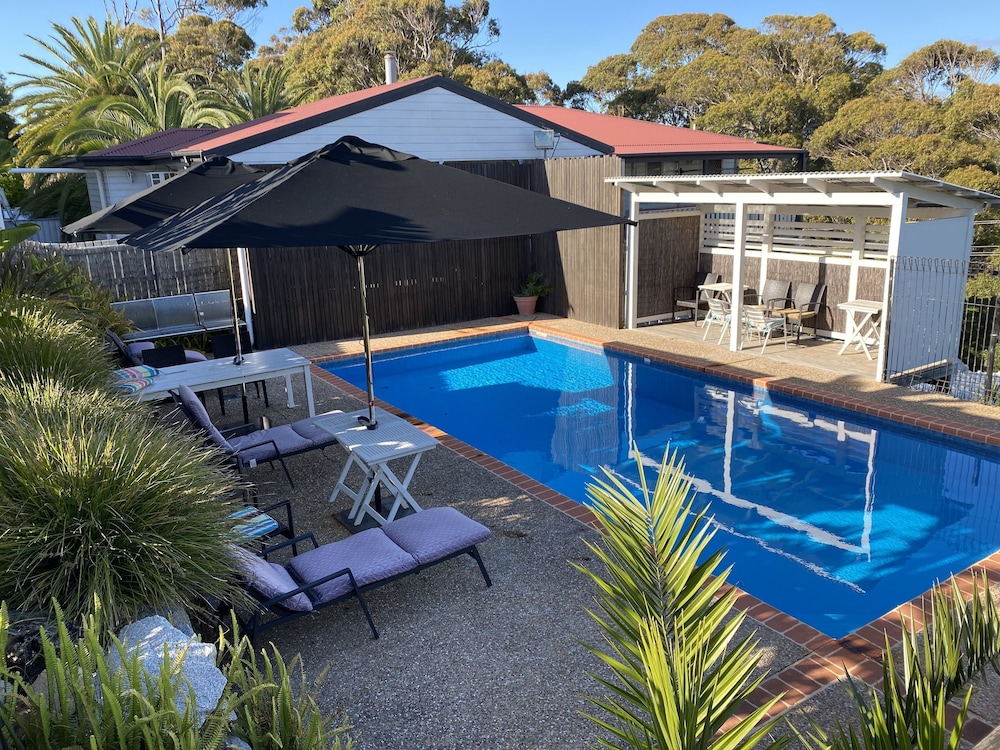 Pool, Top of the Town Motel Narooma