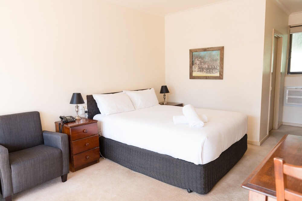 Ballarat Colonial Motor Inn & Apartments