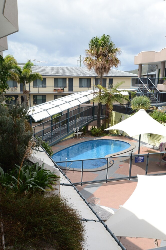 Rockpool Motor Inn