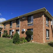 Hotels With Parking In Sussex Inlet Find 1656 Hotel Deals Here
