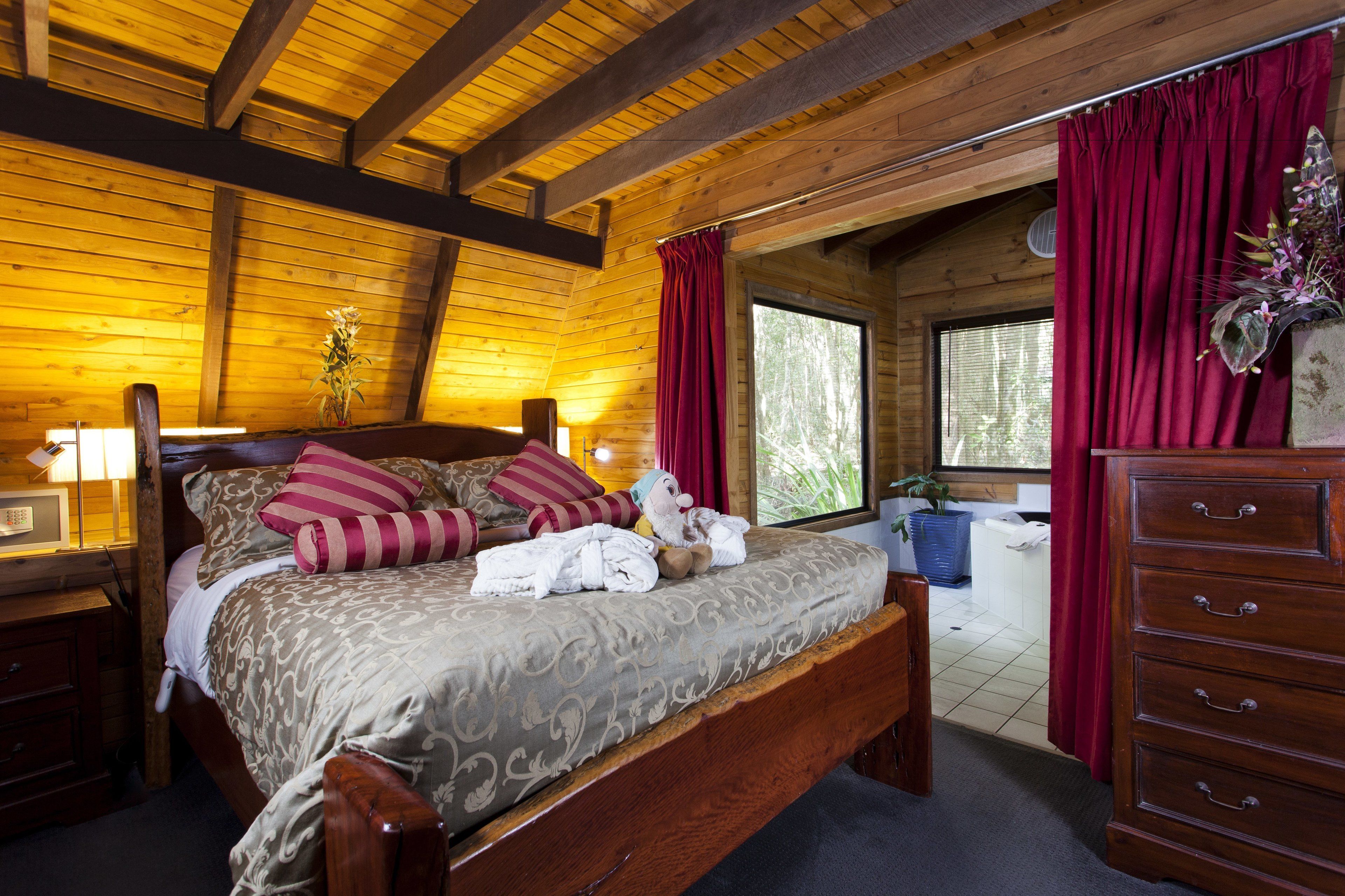 The Mouses House Rainforest Retreat