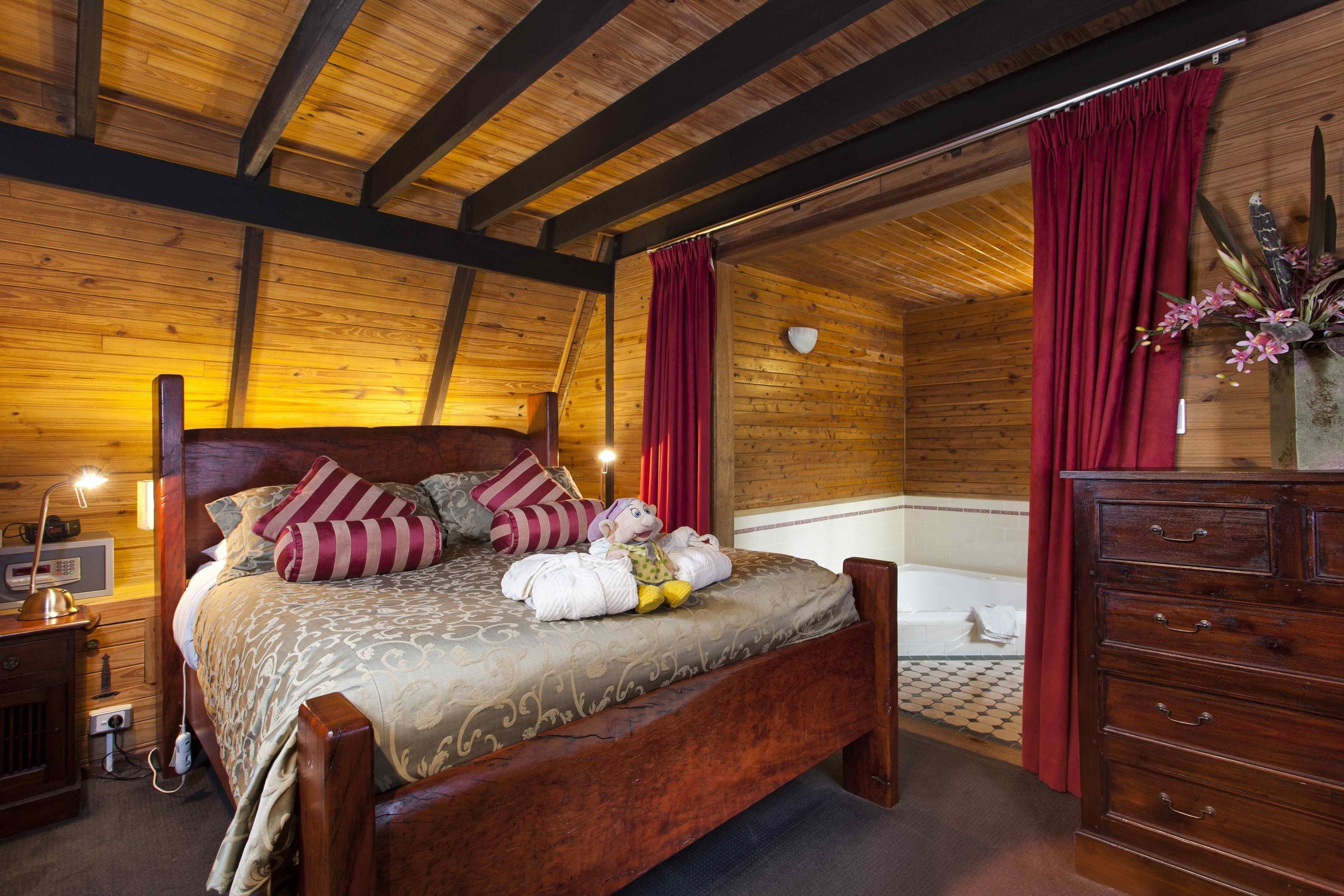 The Mouses House Rainforest Retreat