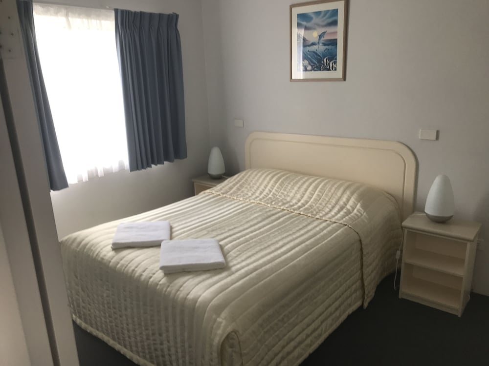 Mollymook Aquarius Apartments