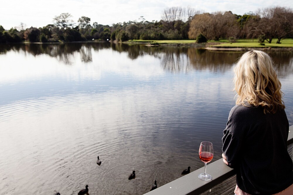 Lakeside Villas at Crittenden