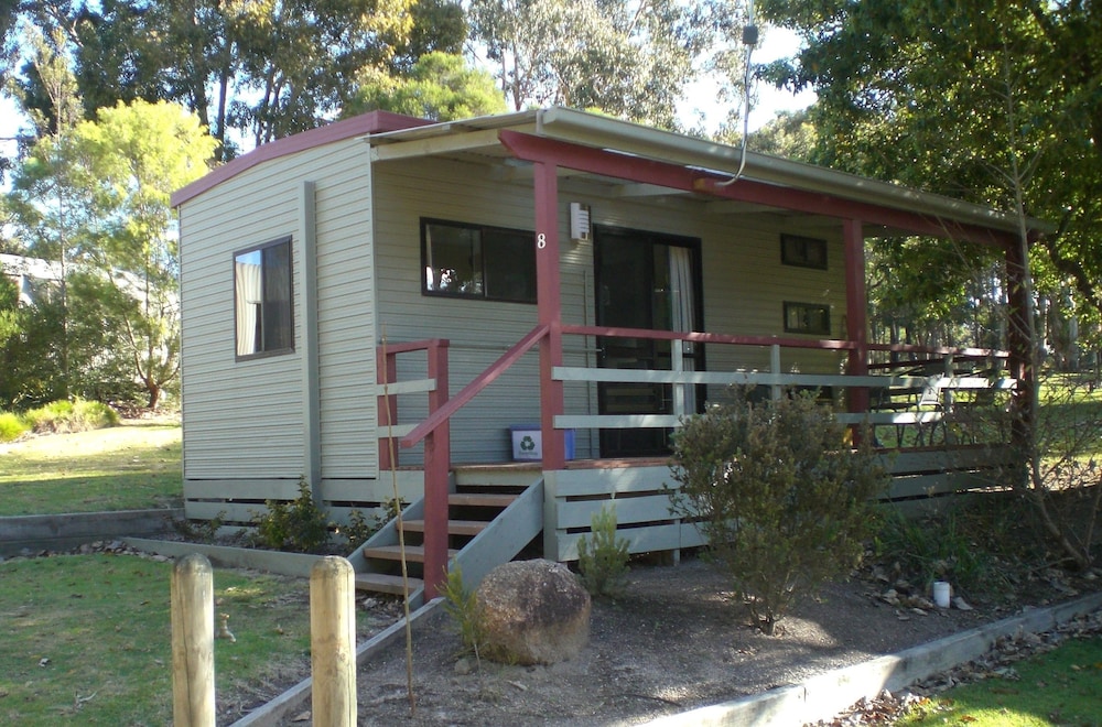 Mallacoota's Shady Gully Caravan Park AU132 Rooms, Reviews & Deals