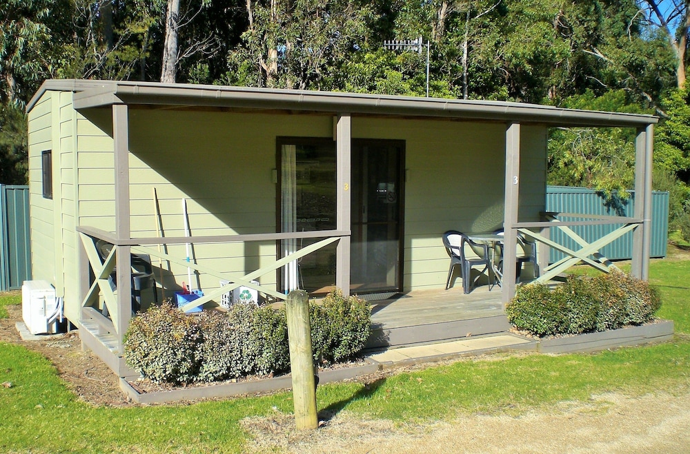 Mallacoota's Shady Gully Caravan Park AU132 Rooms, Reviews & Deals