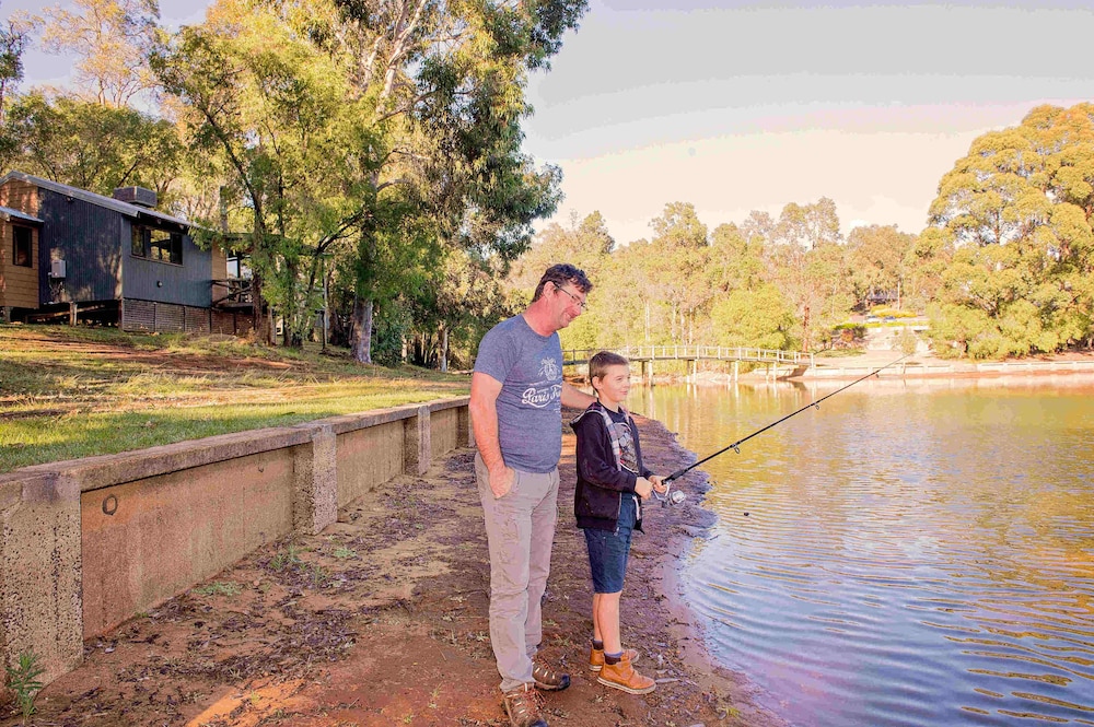 Fishing, Evedon Park Bush Retreat