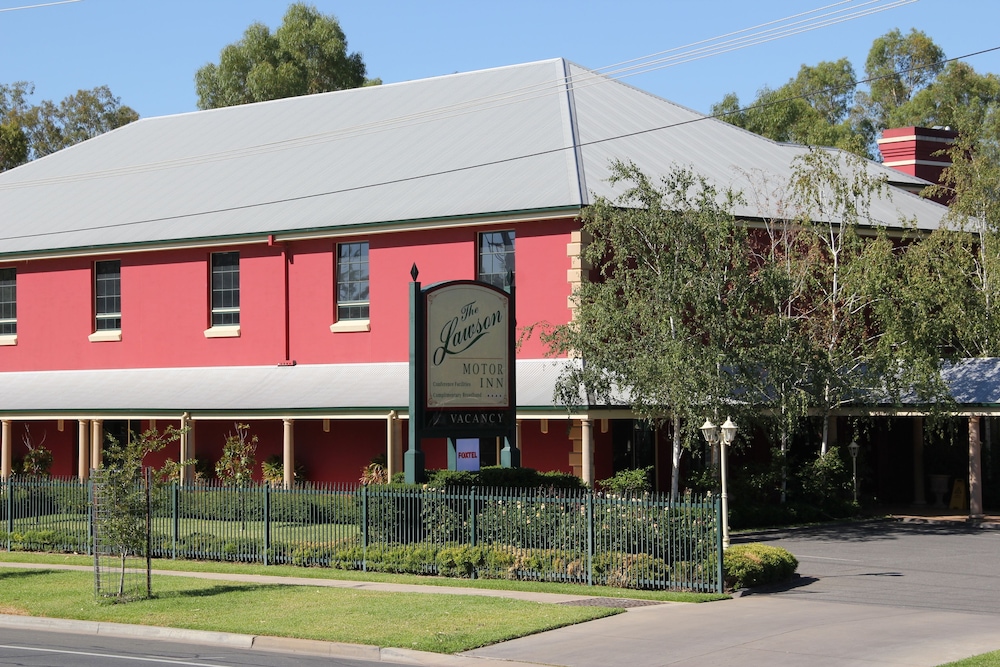 The Lawson Riverside Suites