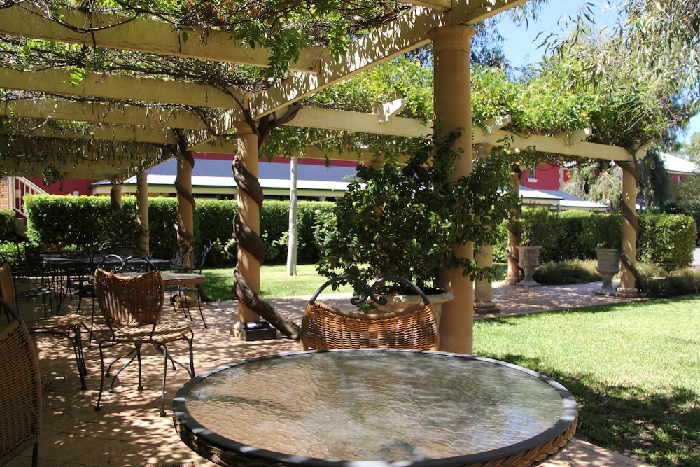 The Lawson Riverside Suites