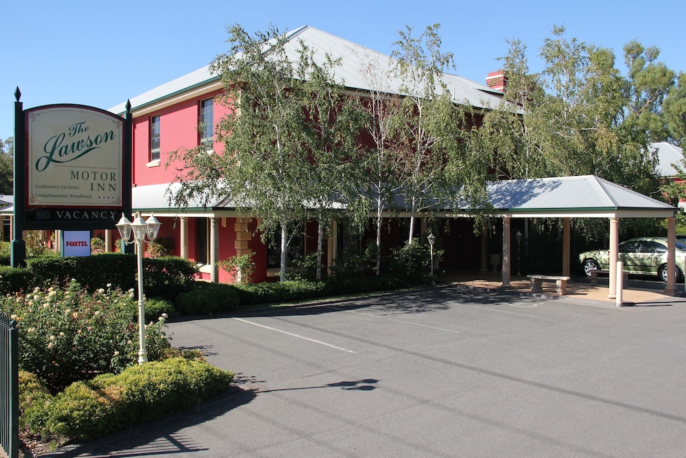The Lawson Riverside Suites