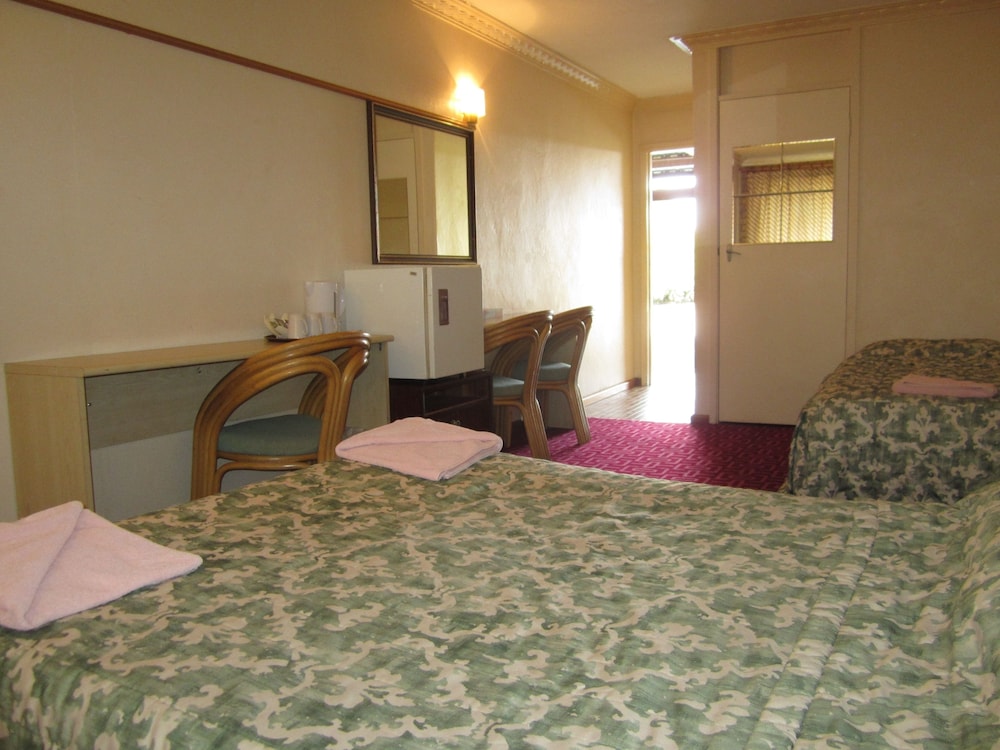 Canberra Lyneham Motor Inn