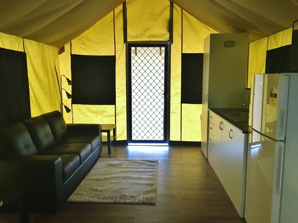Promhills Cabins