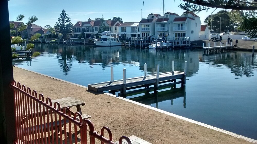 Mariners Cove at Paynesville Motel & Apartments Paynesville, AUS Best