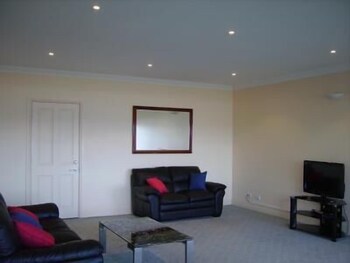 The Esplanade Kingston Beach Beachfront Deals Reviews - 