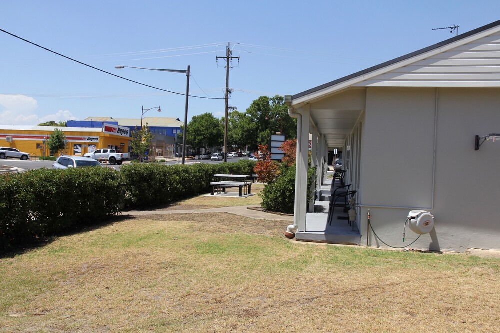 Tumut Apartments