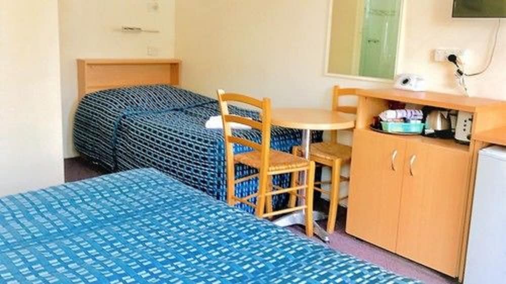Motel 617