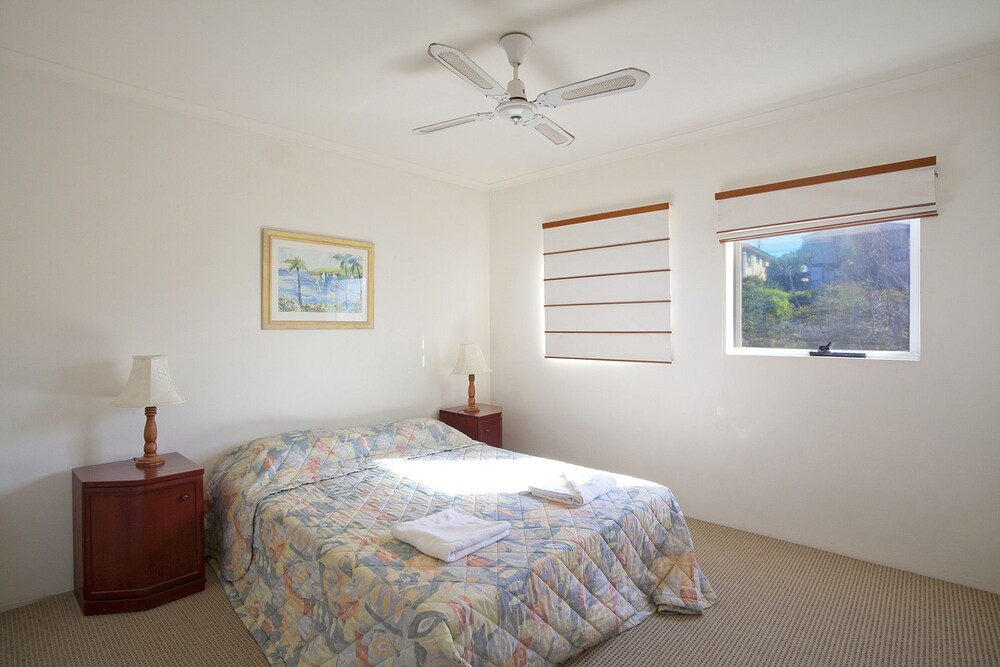 Aqua Promenade Beachfront Apartments