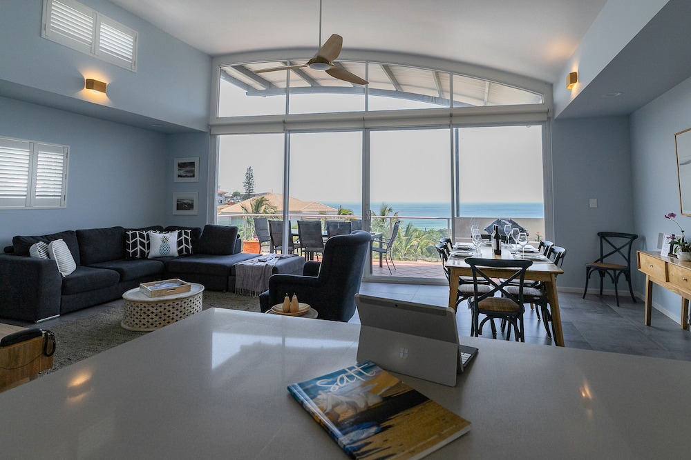 Aqua Promenade Beachfront Apartments