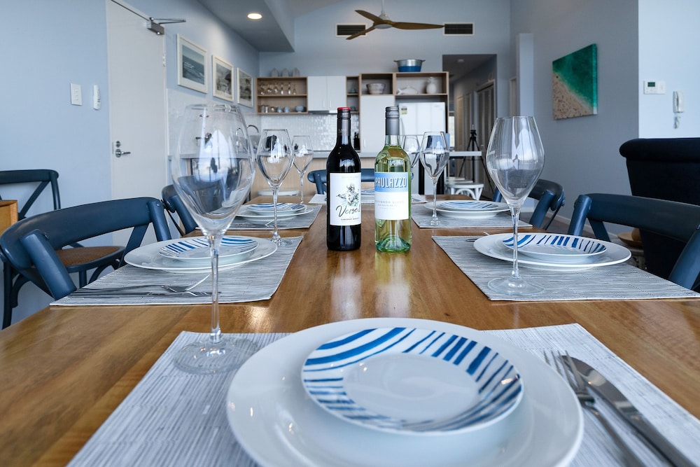 Aqua Promenade Beachfront Apartments