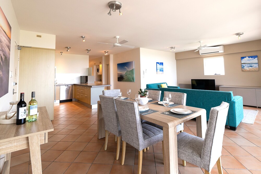 Aqua Promenade Beachfront Apartments