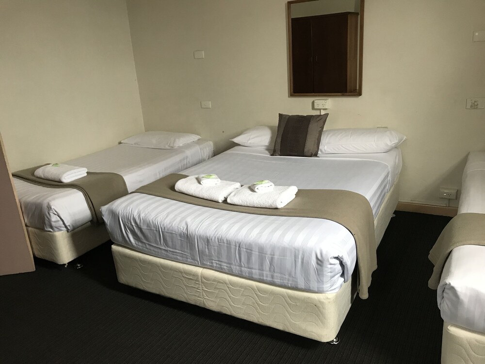 The William Farrer Hotel