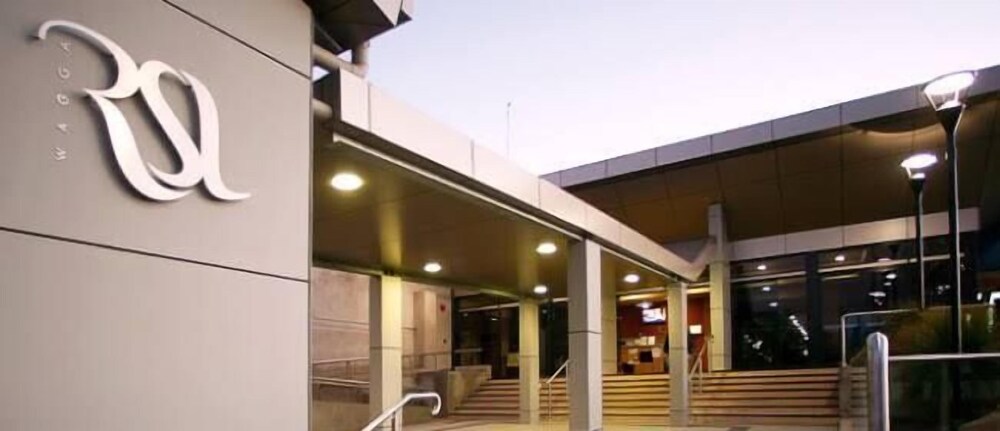 The William Farrer Hotel