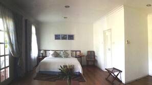 In-room safe, desk, free cots/infant beds, free WiFi