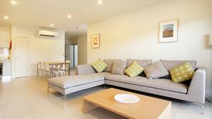 Iron/ironing board, free cots/infant beds, rollaway beds, free WiFi