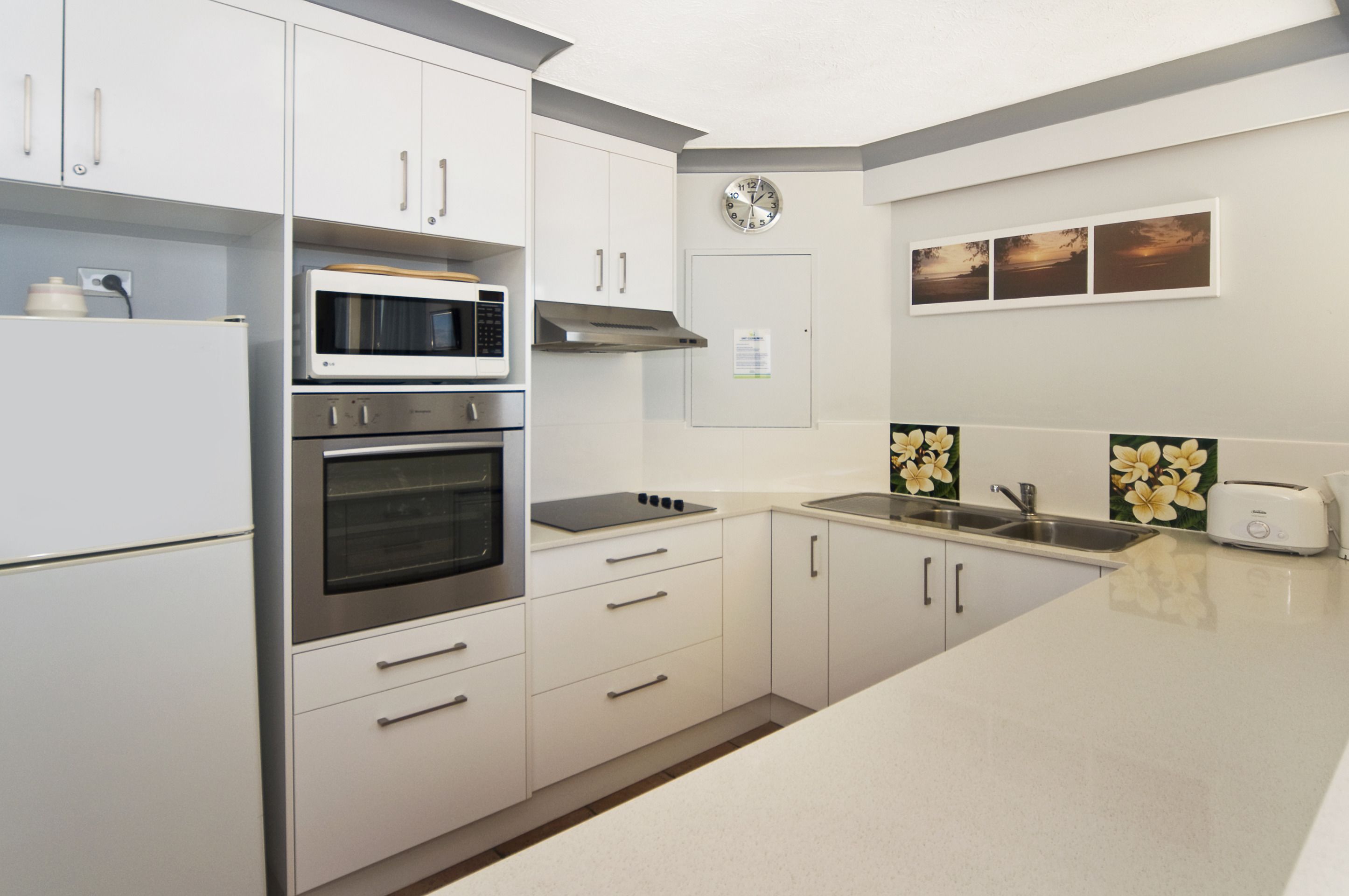 Pelican Sands Beach Resort