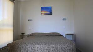 Iron/ironing board