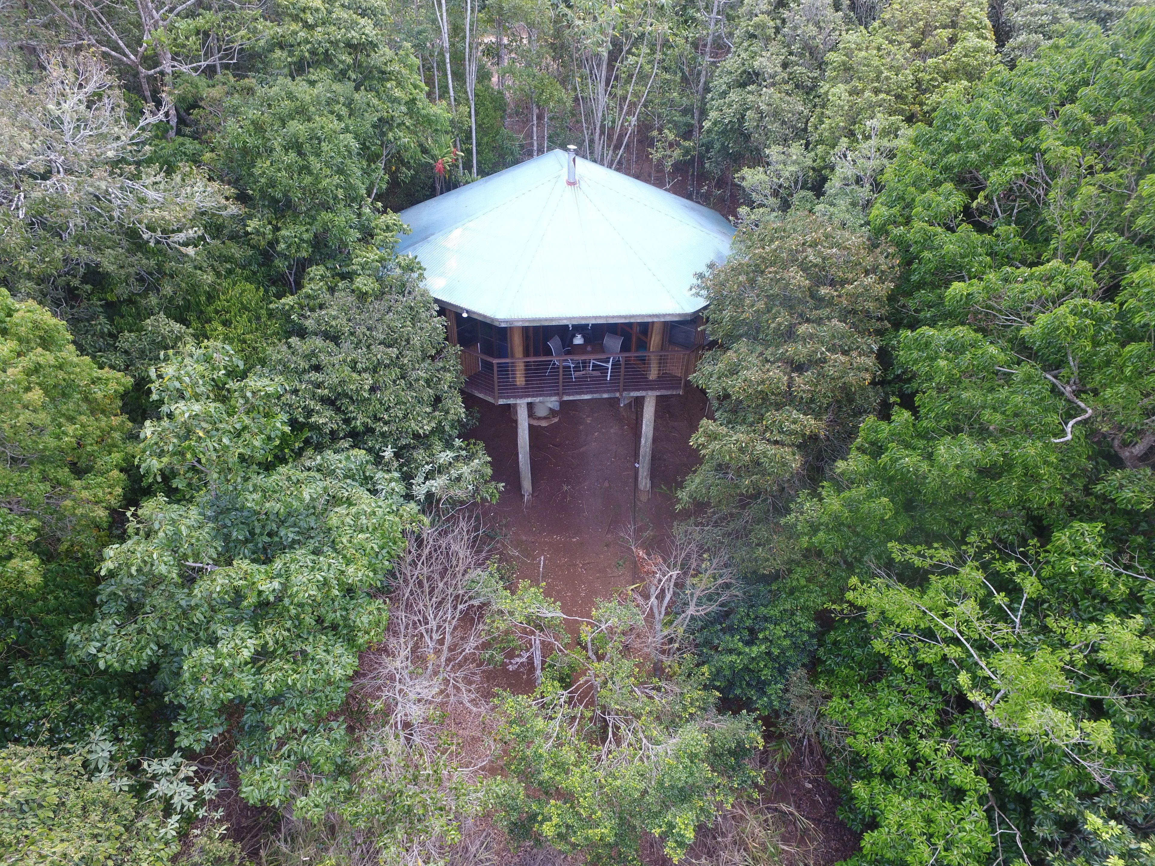 Mt Quincan Crater Retreat