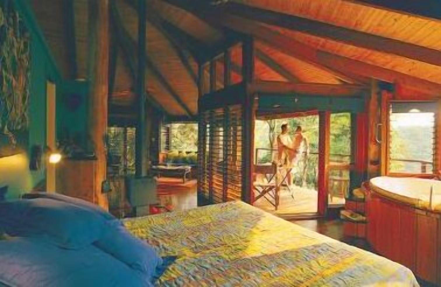 Mt Quincan Crater Retreat