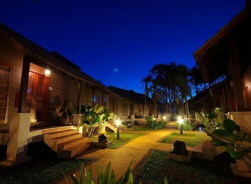 Ulek Beach Resort Dungun Mys Best Price Guarantee Lastminute Com Au