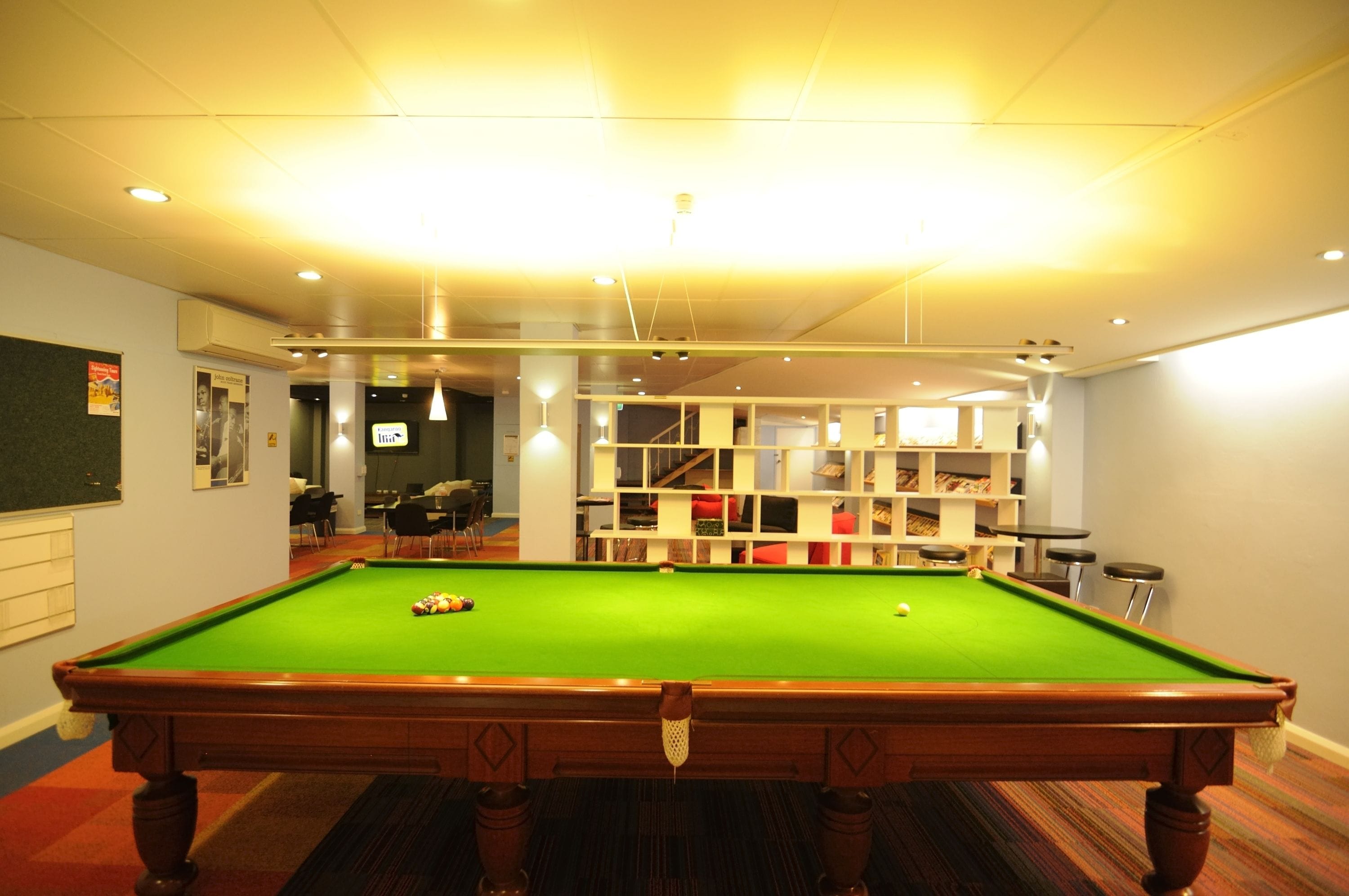 Kangaroo Inn - Hostel