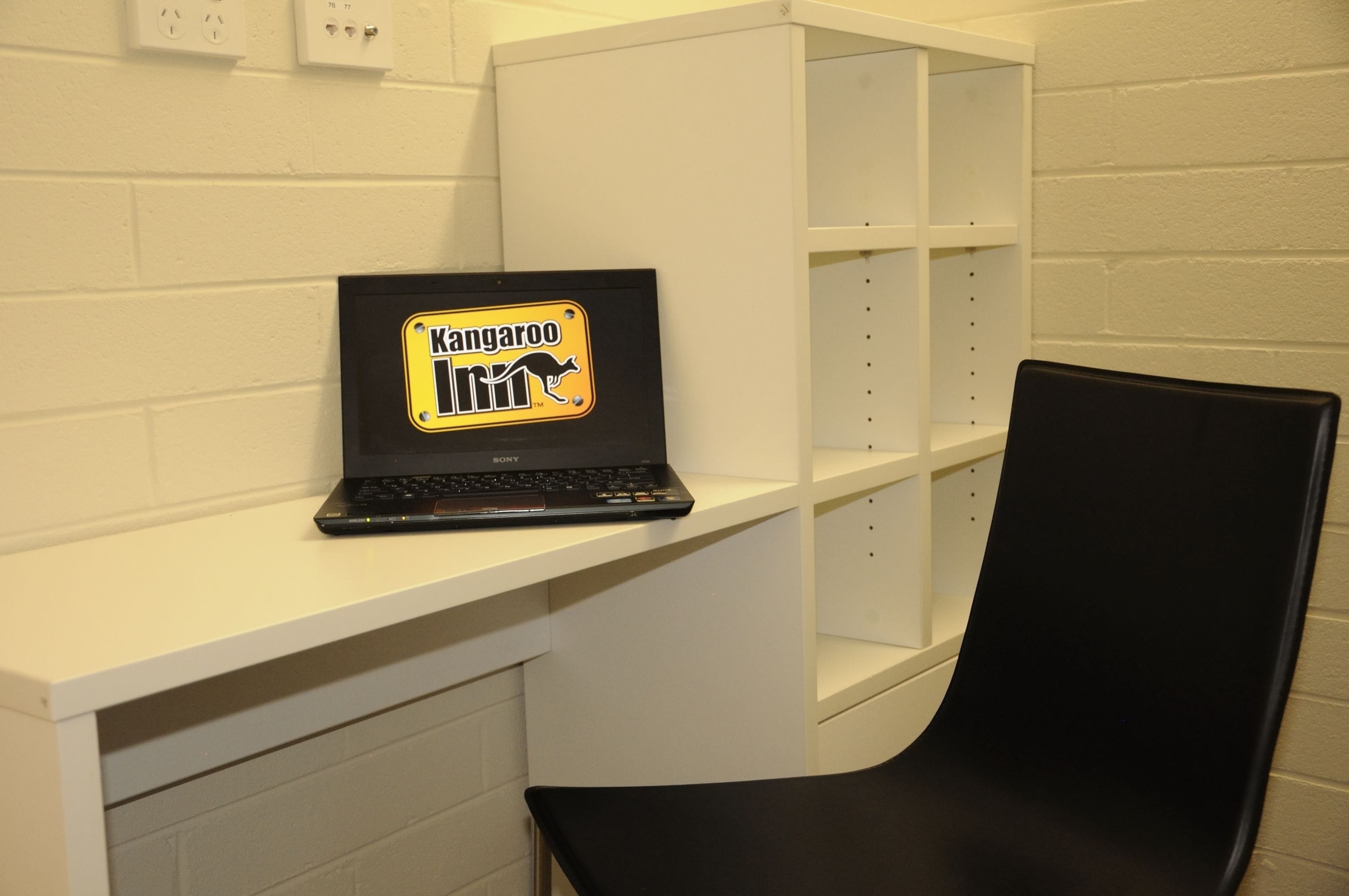 Kangaroo Inn - Hostel