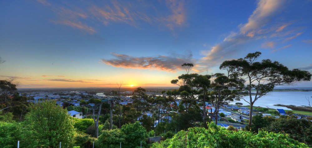 Sheer Pleasure Accommodation Smithton Aus Best Price - 