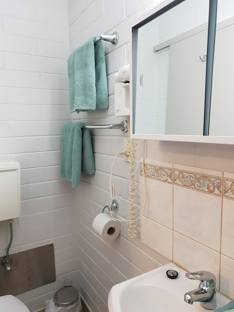 Millers Cottage Motel Wangaratta Vic Millers Cottage Motel Wangaratta Vic