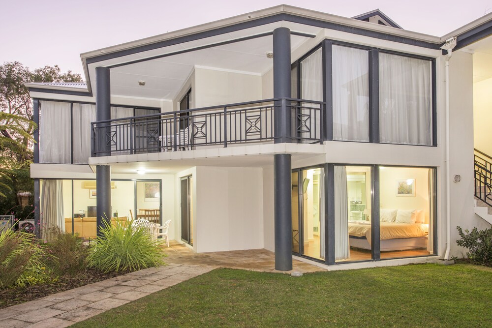 Cape View Beach Resort