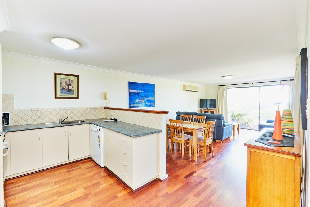 Cape View Beach Resort